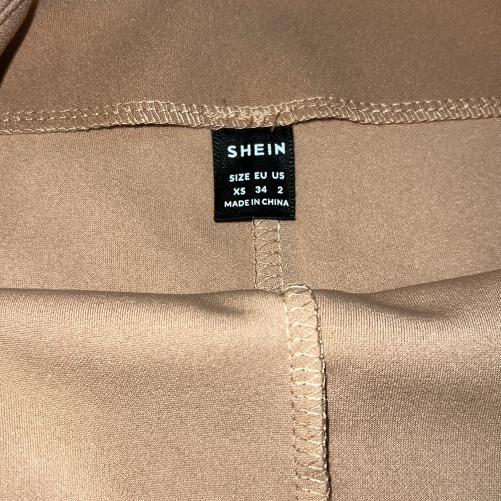 Shein skort - Picture 4 of 4